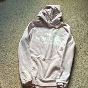 women’s north face hoodie